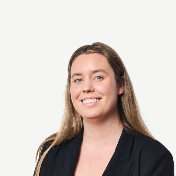Holly Longworth